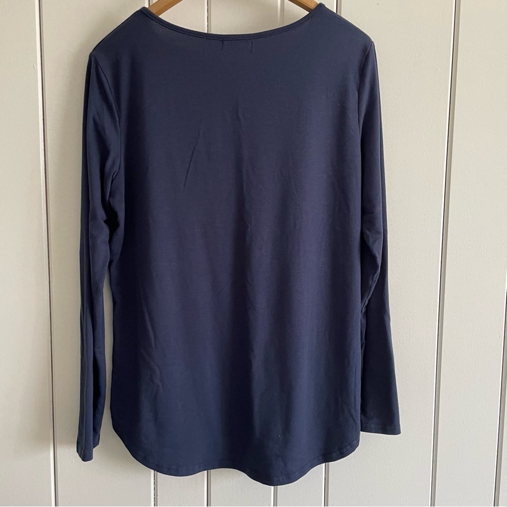 $10 SALE Dark Blue Long Sleeve Tee Cut Out Design Davenil Women’s L Shirt Top - Picture 2 of 5